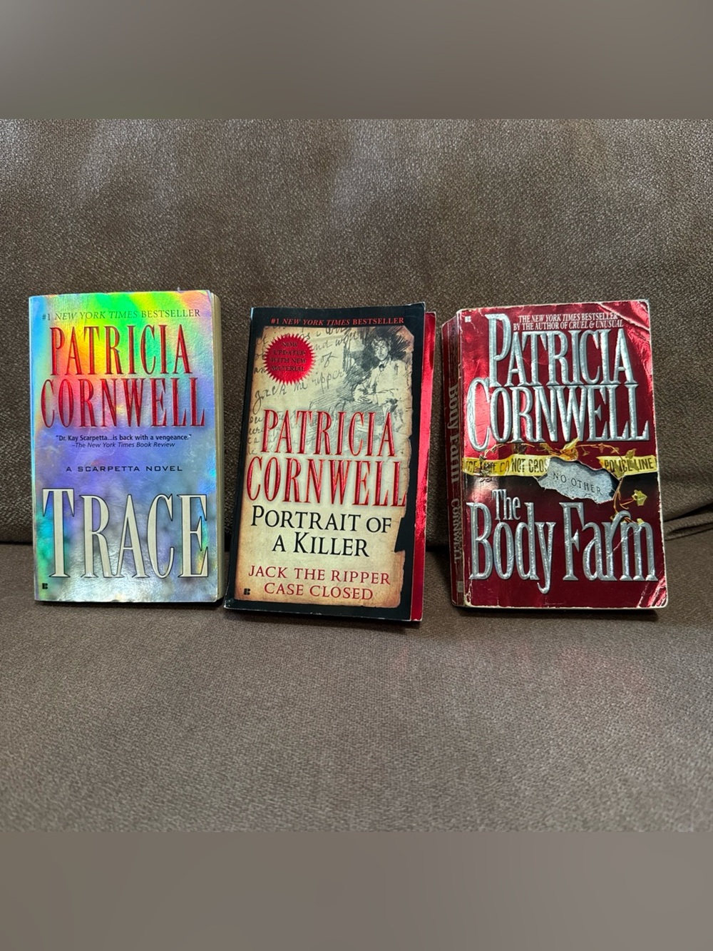 Patricia Cornwell author lot of 3 books murder mystery, suspense adult books.